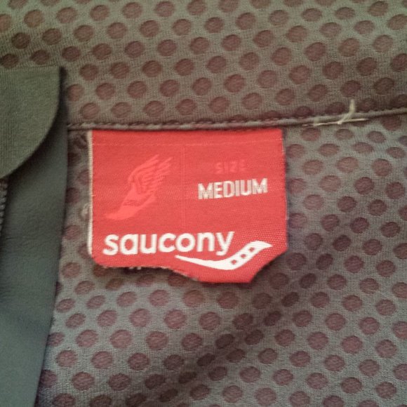 Saucony Men's Size Medium Running/Cycling Jacket - Picture 3 of 4